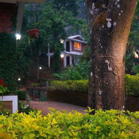 Falling Waters Munnar Eksteriør billede